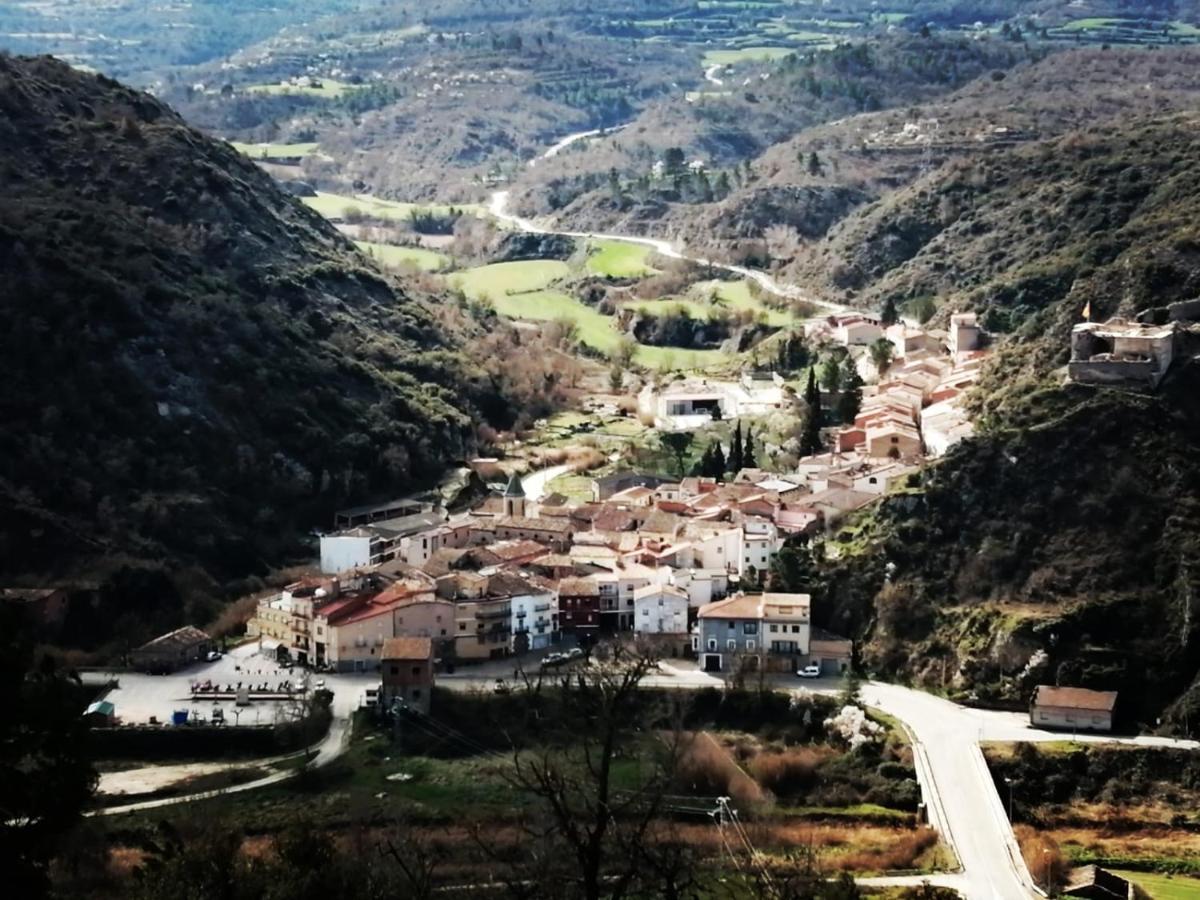 Villa Cal cap xic Castellfullit de Riubregos Exterior foto